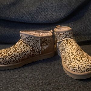 Leopard Print Cozy Ankle Ugg Boots